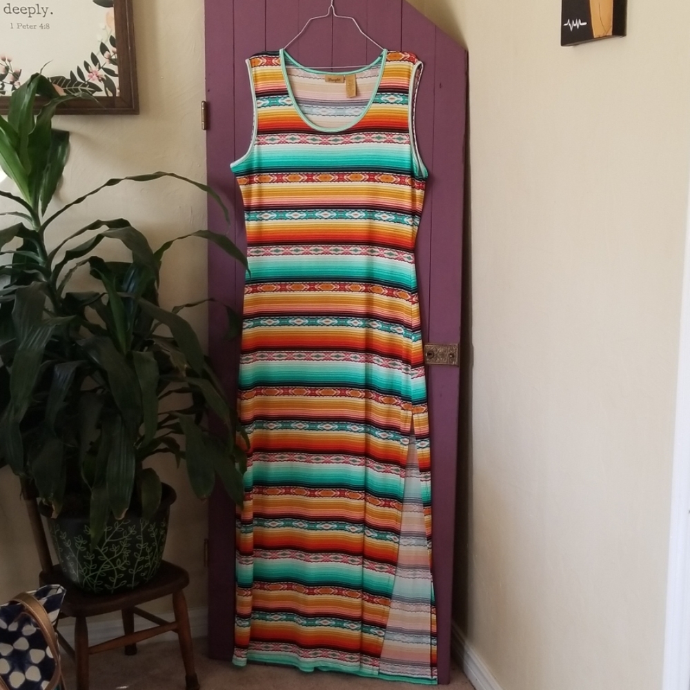 Womens wrangler Aztec pattern maxi dress